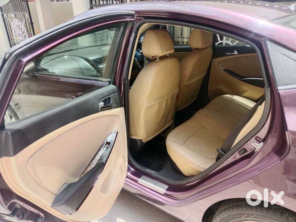 Hyundai Verna Fluidic 1.6 Vtvt Sx, 2012, Petrol