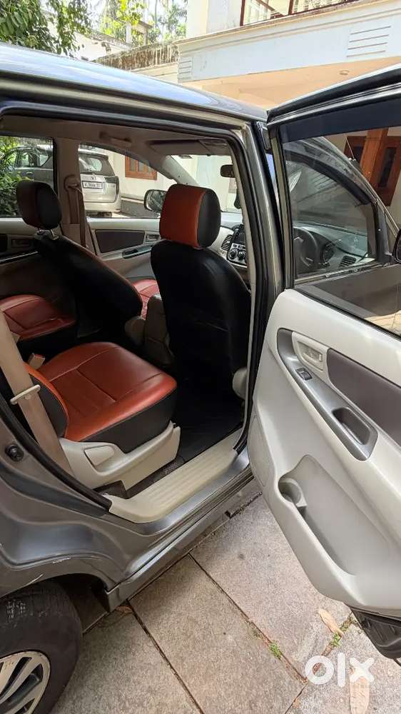 Toyota Innova 2015 Diesel 7 Str