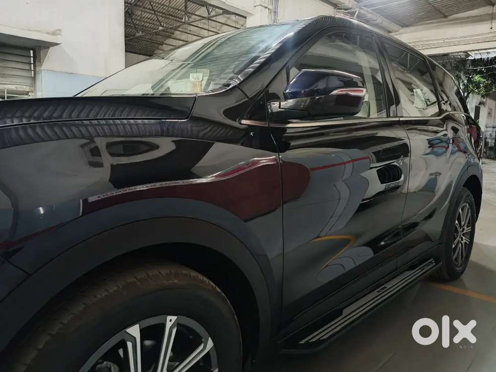 No Middle Man - Xuv 700 Ax7 Midnight Black Automatic Single Owner