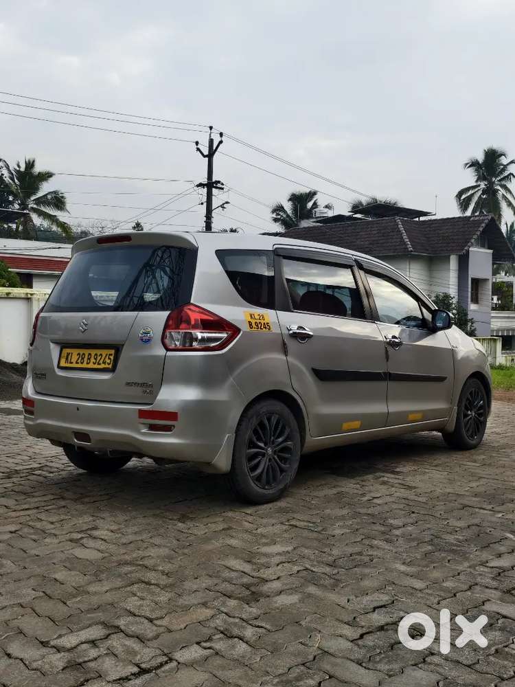 Maruti Ertiga 2015 Petrol Manual, Cng