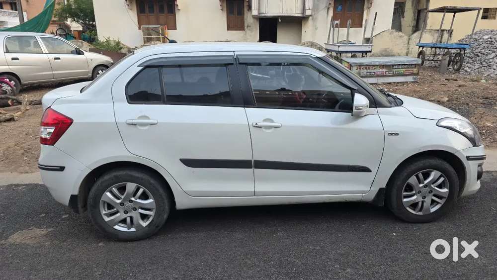Maruti Suzuki Swift Dzire 2013 Diesel 152000 Km Driven