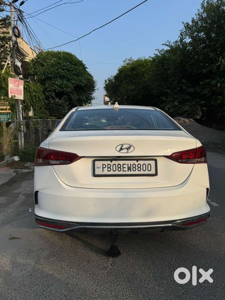 Hyundai Verna 1.6 Sx Vtvt, 2022, Petrol