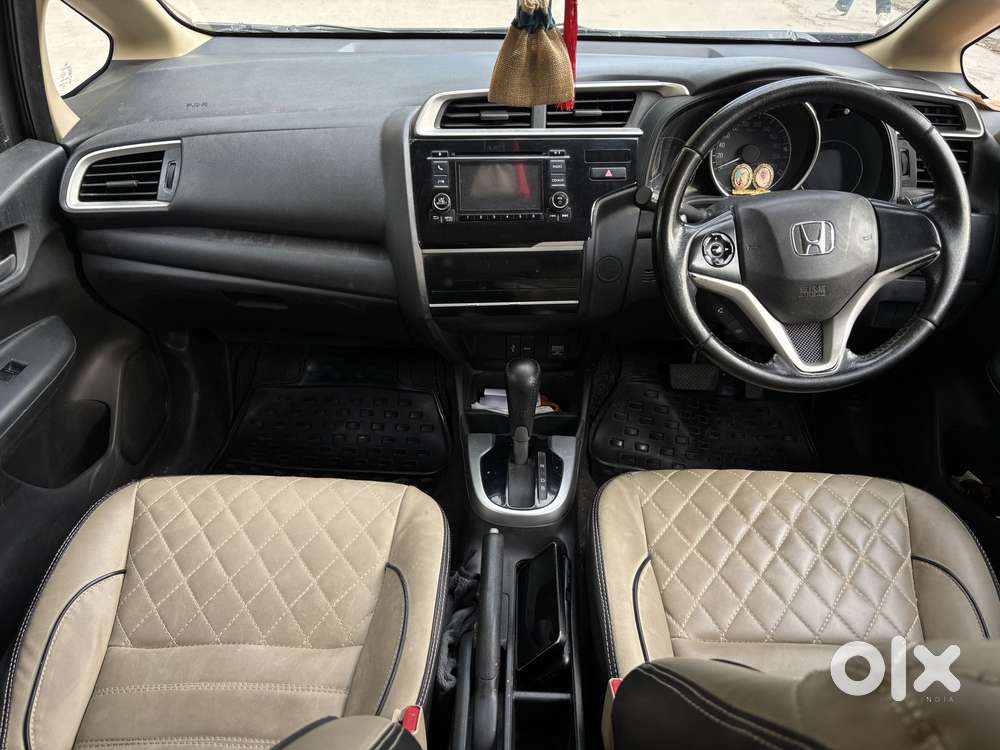 Honda Jazz V Cvt, 2017, Petrol
