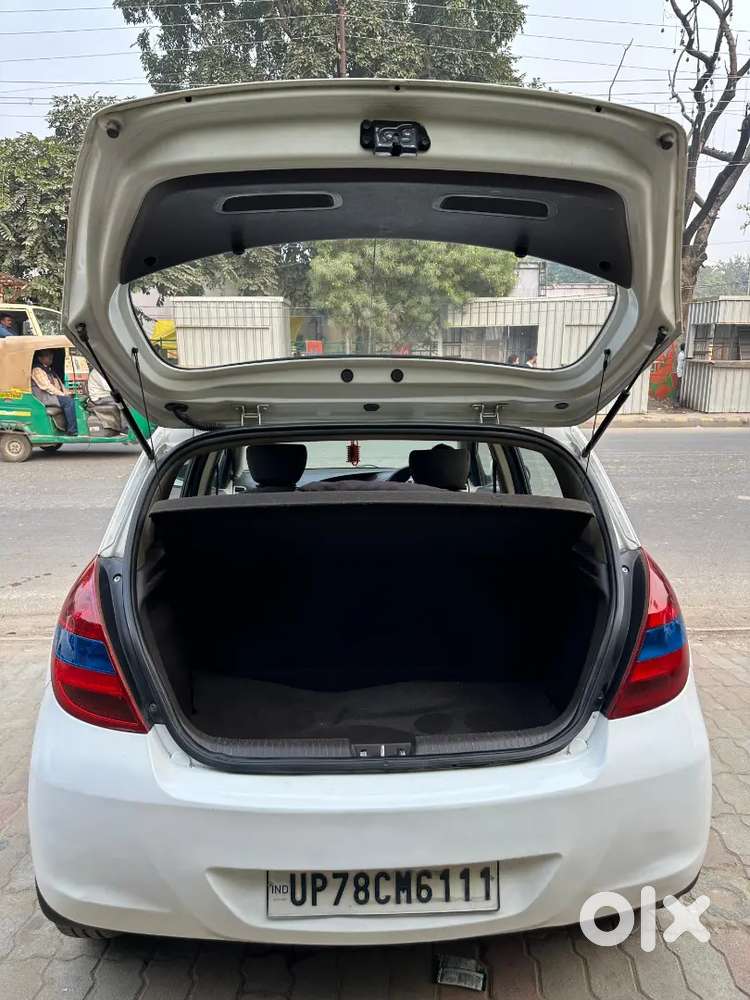 Hyundai I20 2011 Petrol Well Maintained