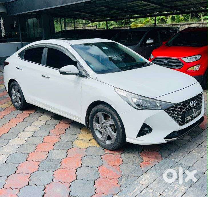 Hyundai Verna 1.6 Sx (o) Vtvt At, 2022, Petrol