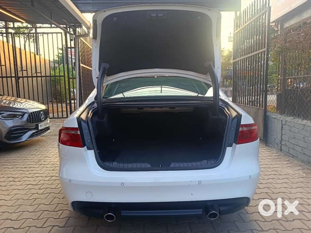 Jaguar Xf, 2017, Petrol