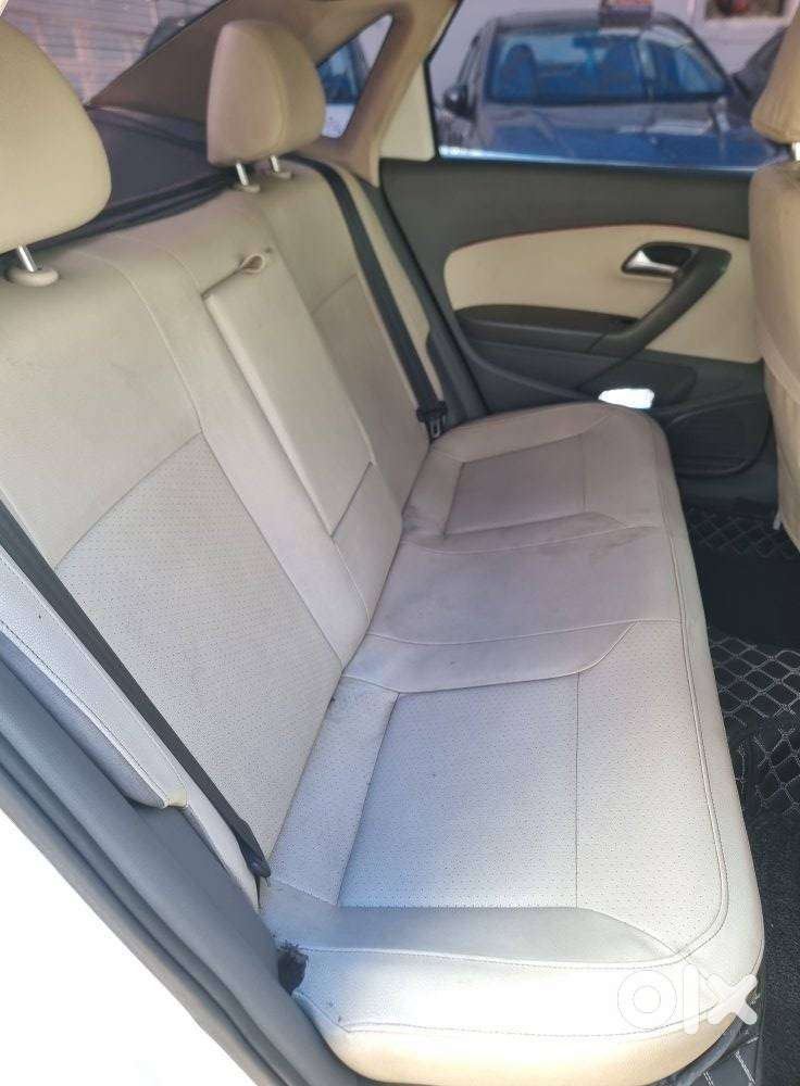 Volkswagen Vento Celeste 1.6 Highline, 2013, Diesel