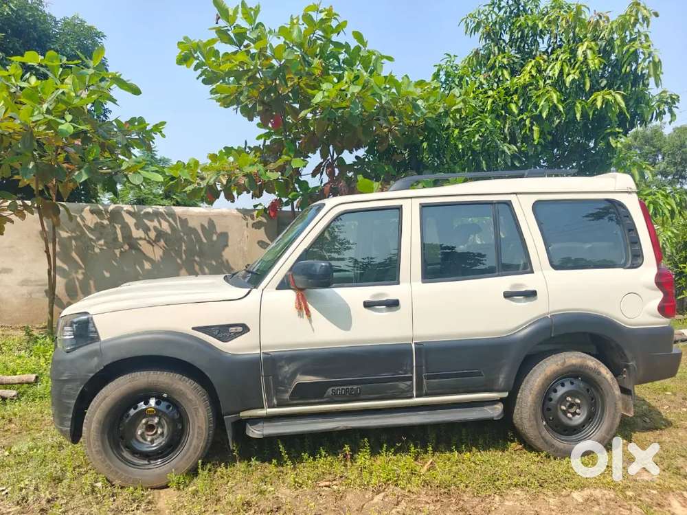 Mahindra Scorpio Diesel 2024 (only For Monthly Rent Porpose)