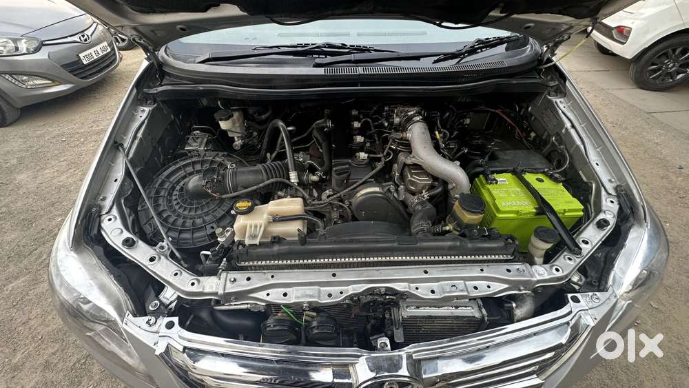 Toyota Innova 2.5 G (diesel) 8 Seater, 2012, Diesel