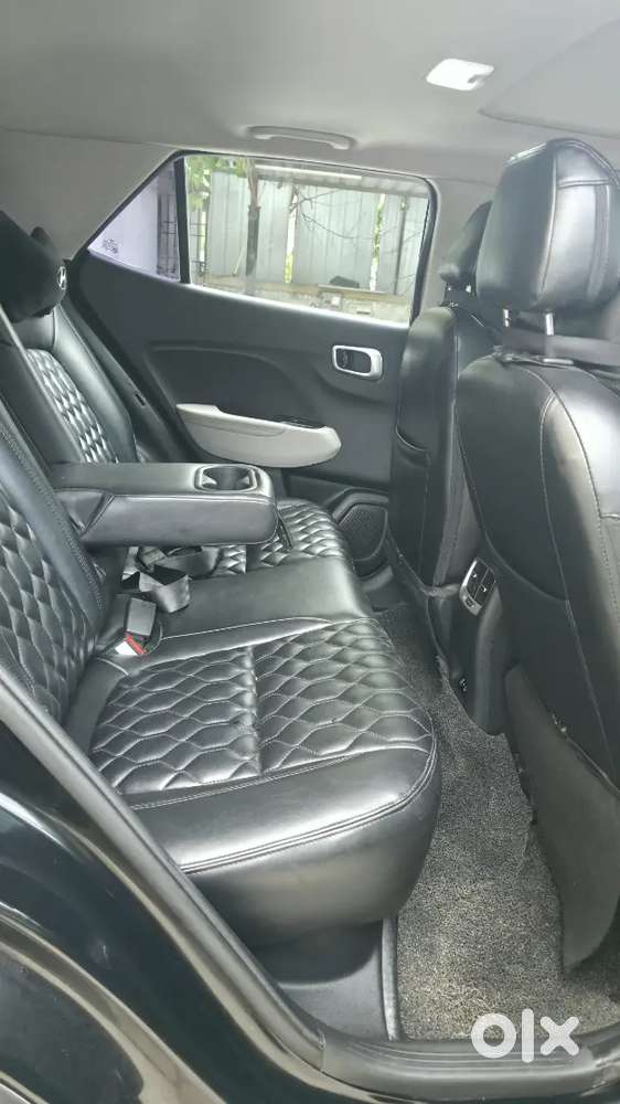 Hyundai Venue Sx(o) Diesel Manual  July 2022  First Owner  88k Kms
