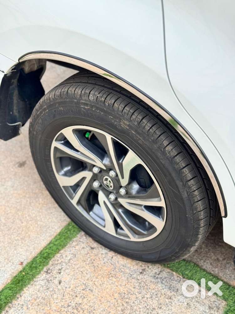 Toyota Innova Crysta 2.8 Gx At, 2022, Diesel