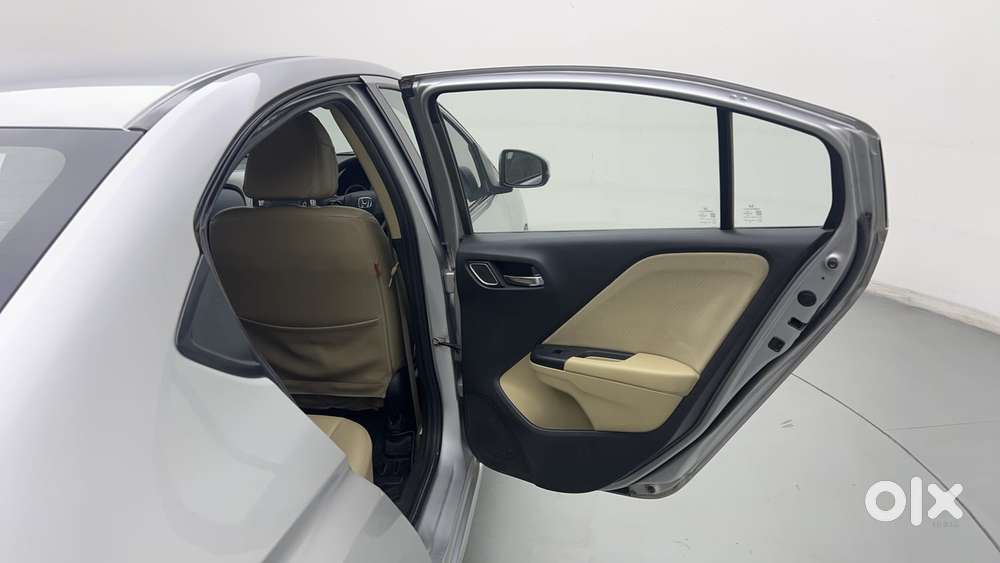 Honda City I-vtec V, 2018, Petrol