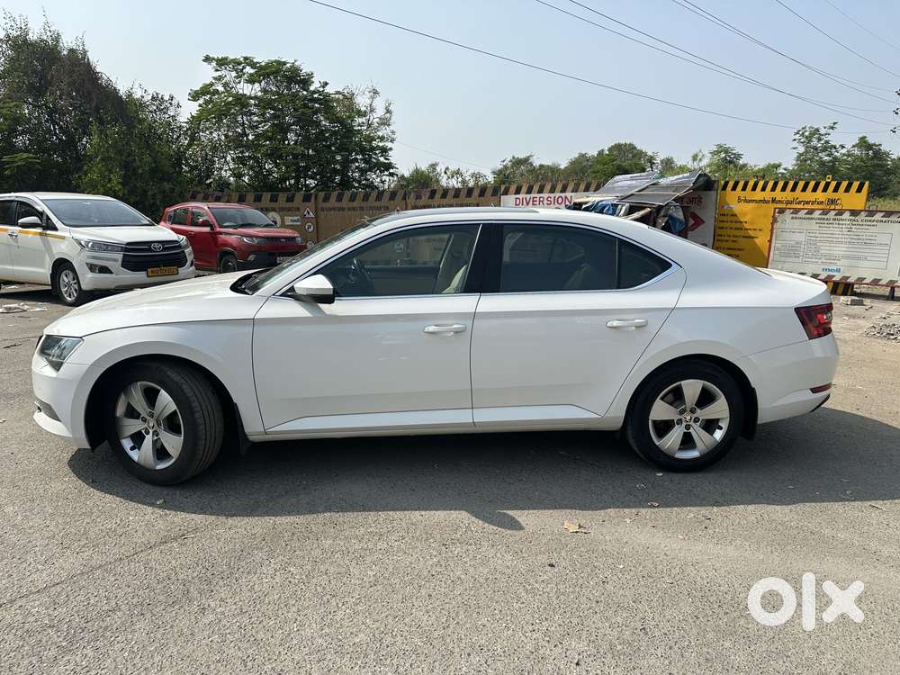 Skoda Superb Style 1.8, 2019, Petrol