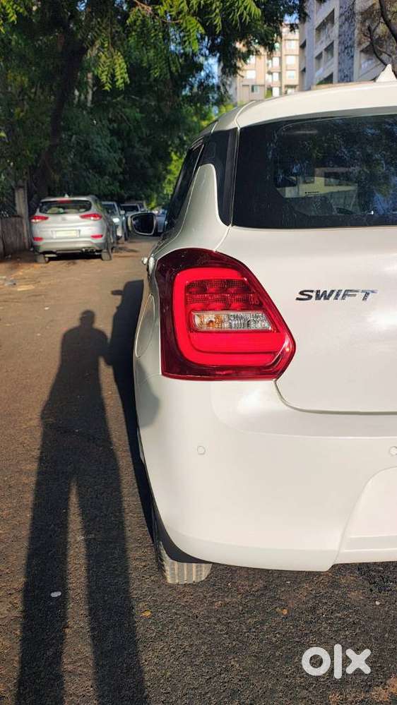 Maruti Suzuki Swift Vxi Optional, 2022, Petrol