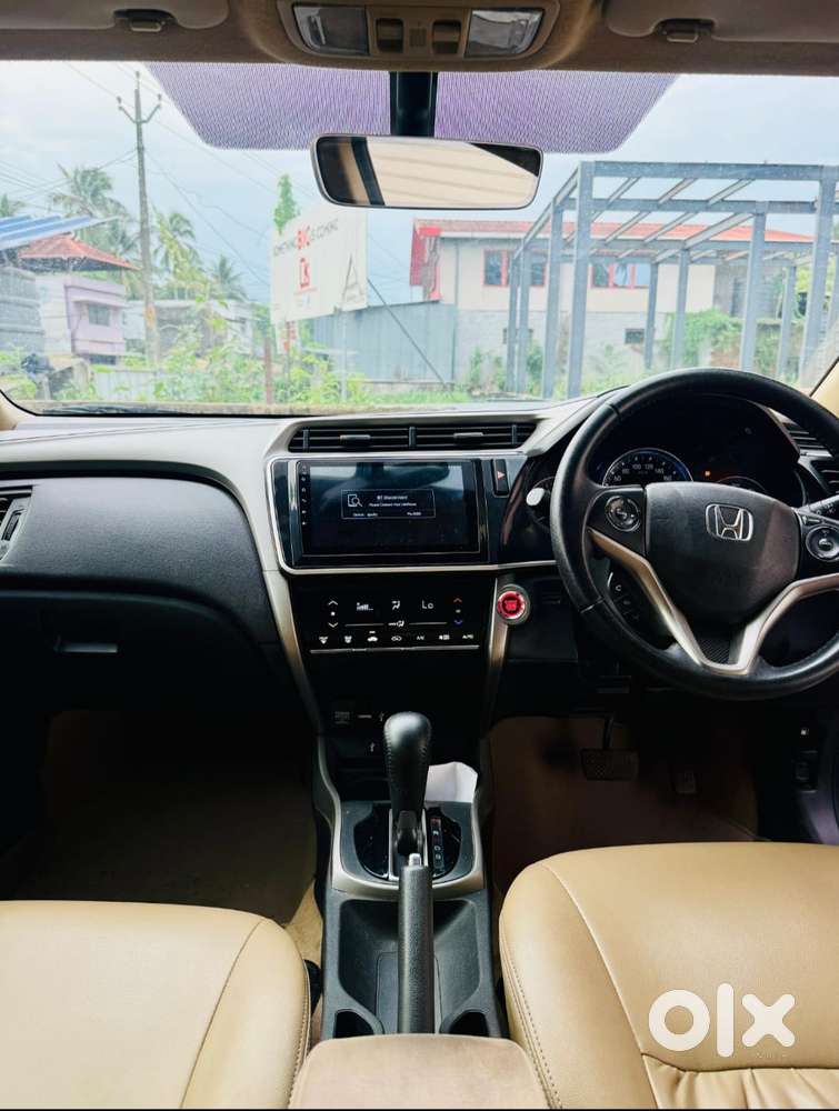 Honda City V At Sunroof, 2019, Petrol