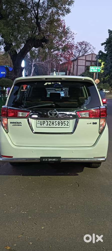 Toyota Innova Crysta 2.4 V, 2017, Diesel
