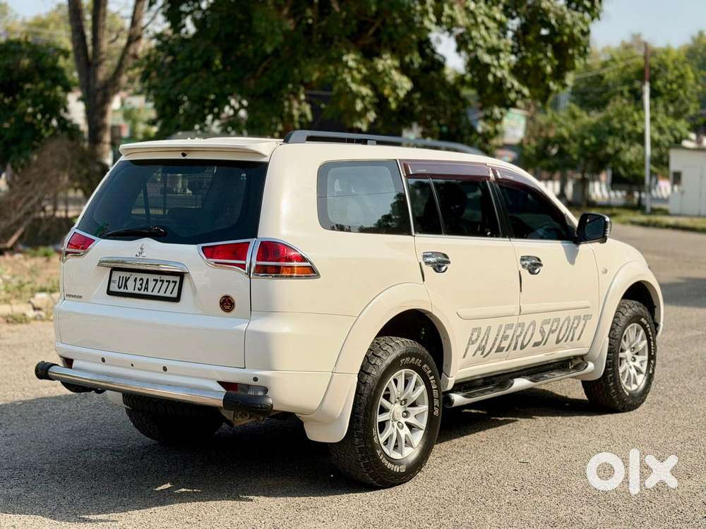 Mitsubishi Pajero Sport 2.5 Manual, 2014, Diesel