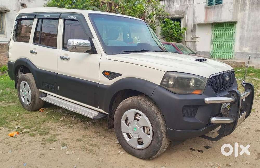 Mahindra Scorpio S4 9 Seater, 2014, Diesel