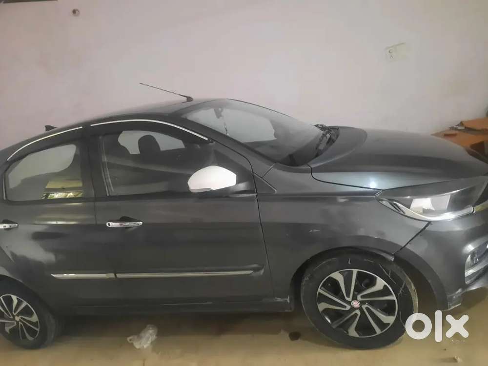 Tata Tiago Xz Petrol