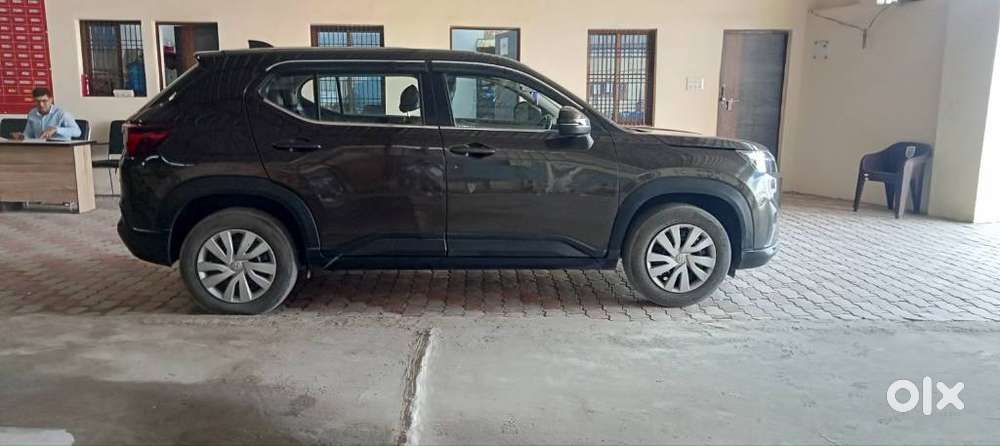 Honda Elevate V Mt, 2024, Petrol