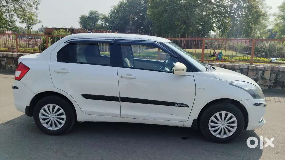 Maruti Suzuki Swift Dzire 2015 Petrol 85000 Km Driven