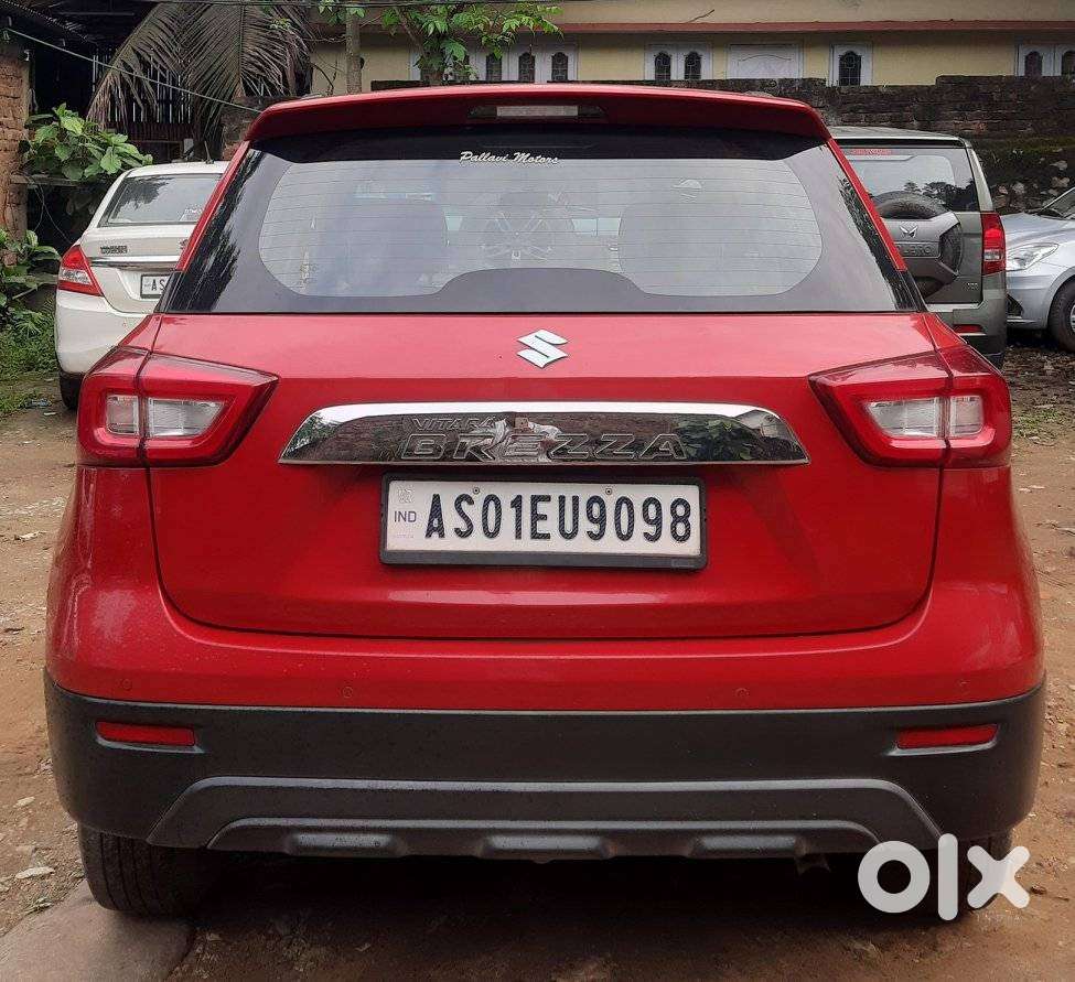 Maruti Suzuki Brezza Vxi At, 2021
