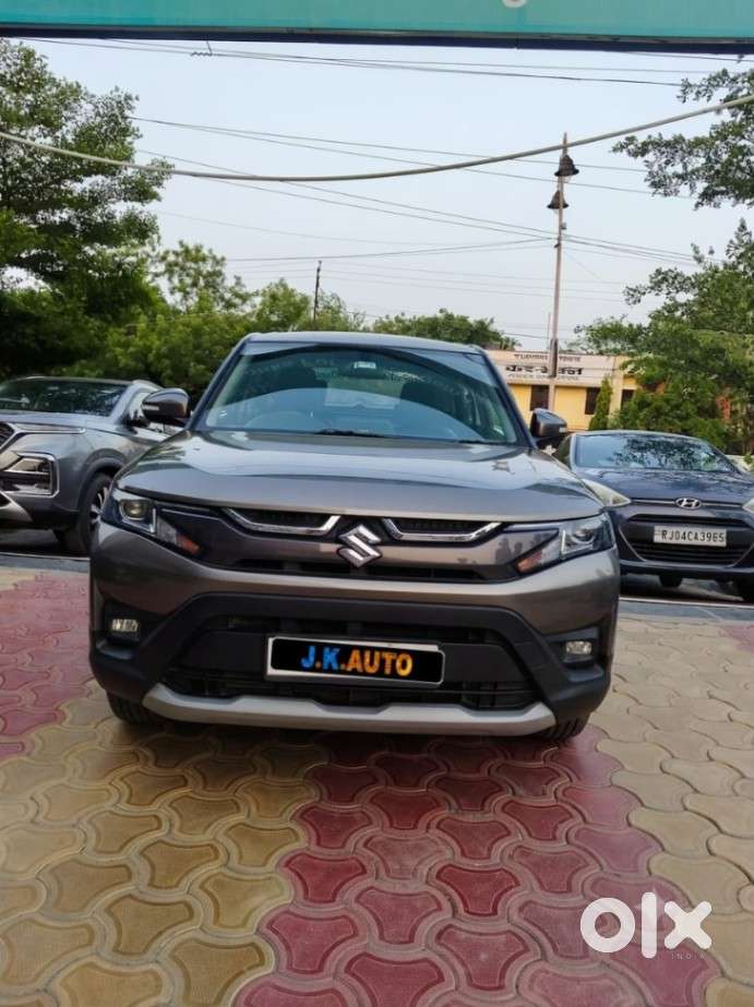 Maruti Suzuki Brezza 1.5 Vxi Smart Hybrid, 2023, Petrol