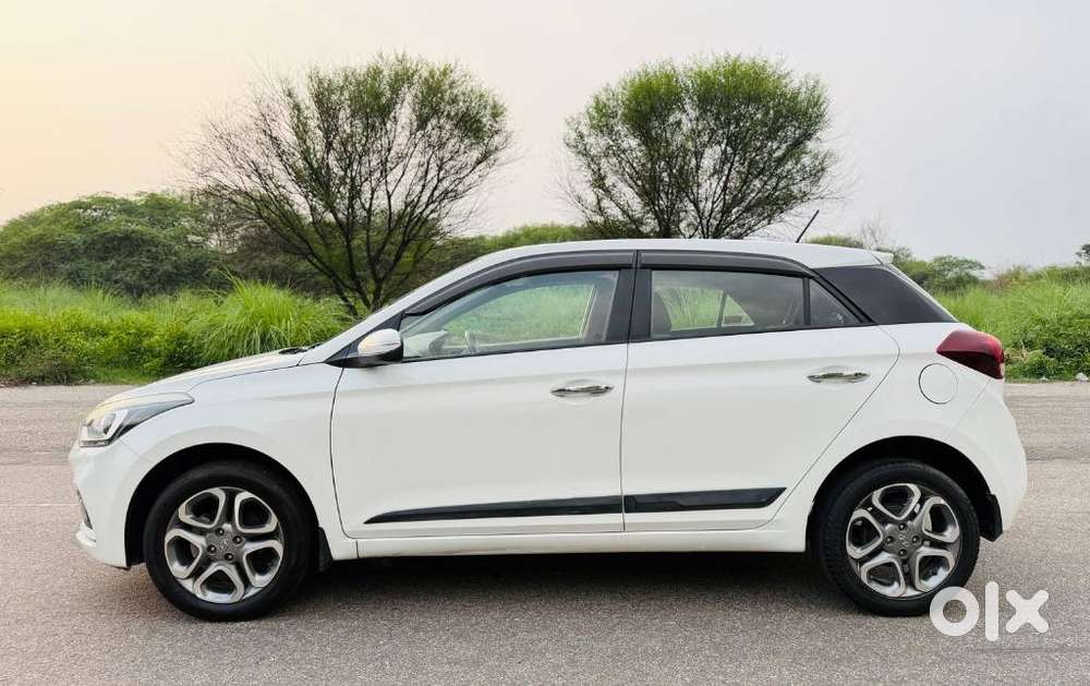 Hyundai I20 Petrol Asta Option, 2018, Petrol