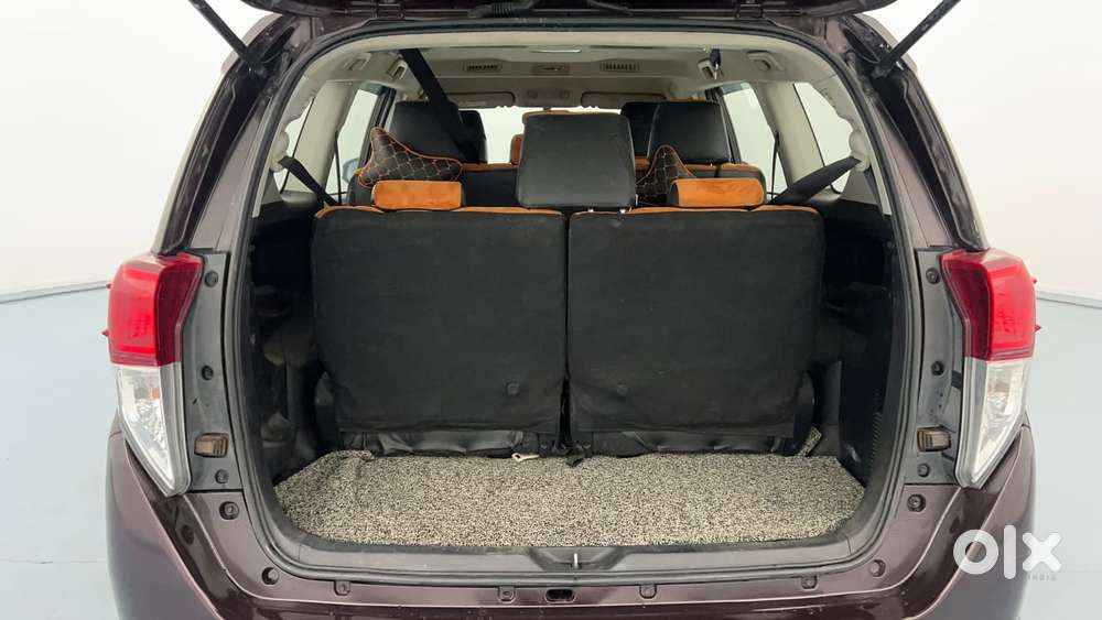 Toyota Innova Crysta 2.4 G Plus Mt 8 Str, 2019, Diesel