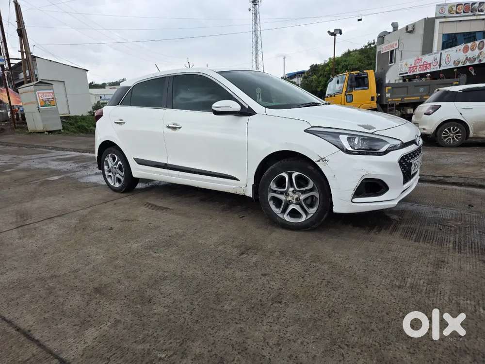 Hyundai I20 Top Model With 6 Airbags