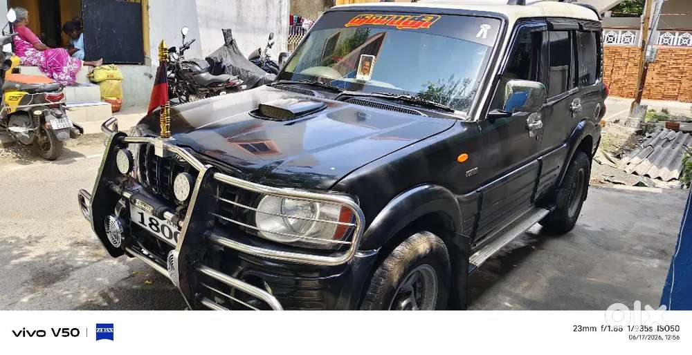 Mahindra Scorpio 2008 Diesel 100000 Km Driven