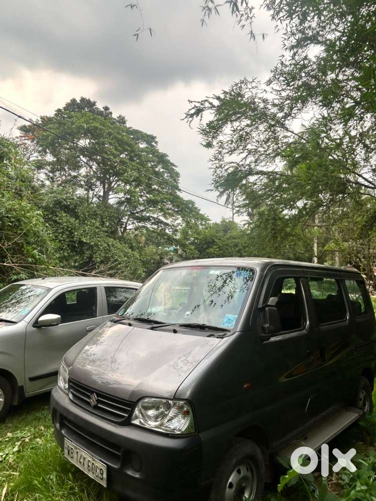 2022 Maruti Eeco Ac 7-seater Petrol Manual