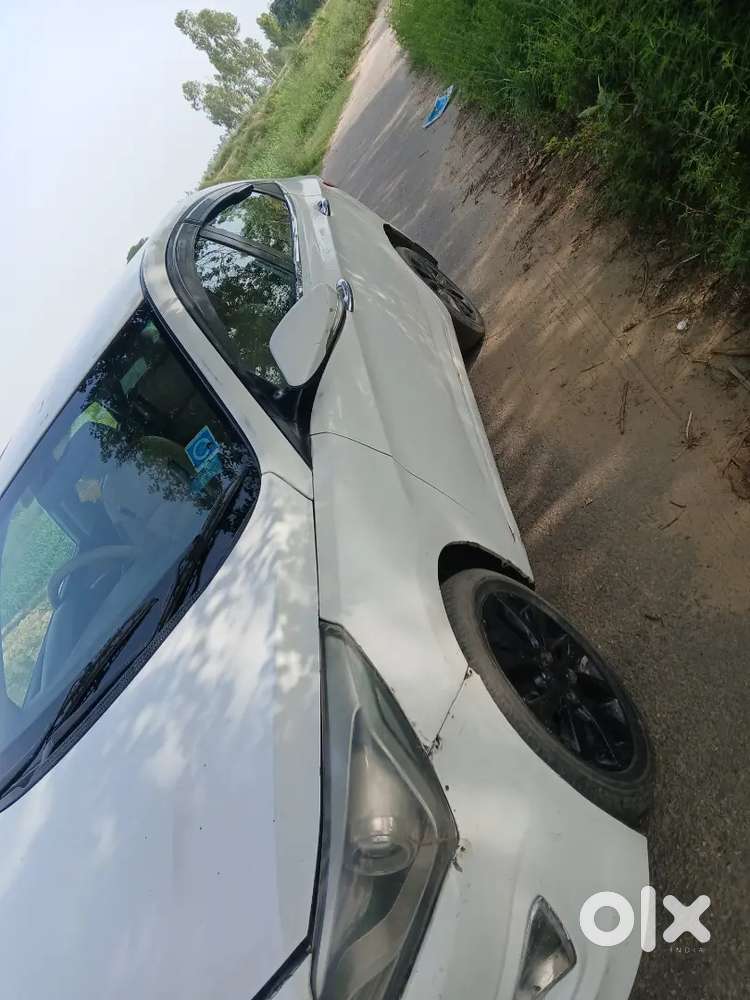 Hyundai Verna 2014 Diesel 92500 Km Driven