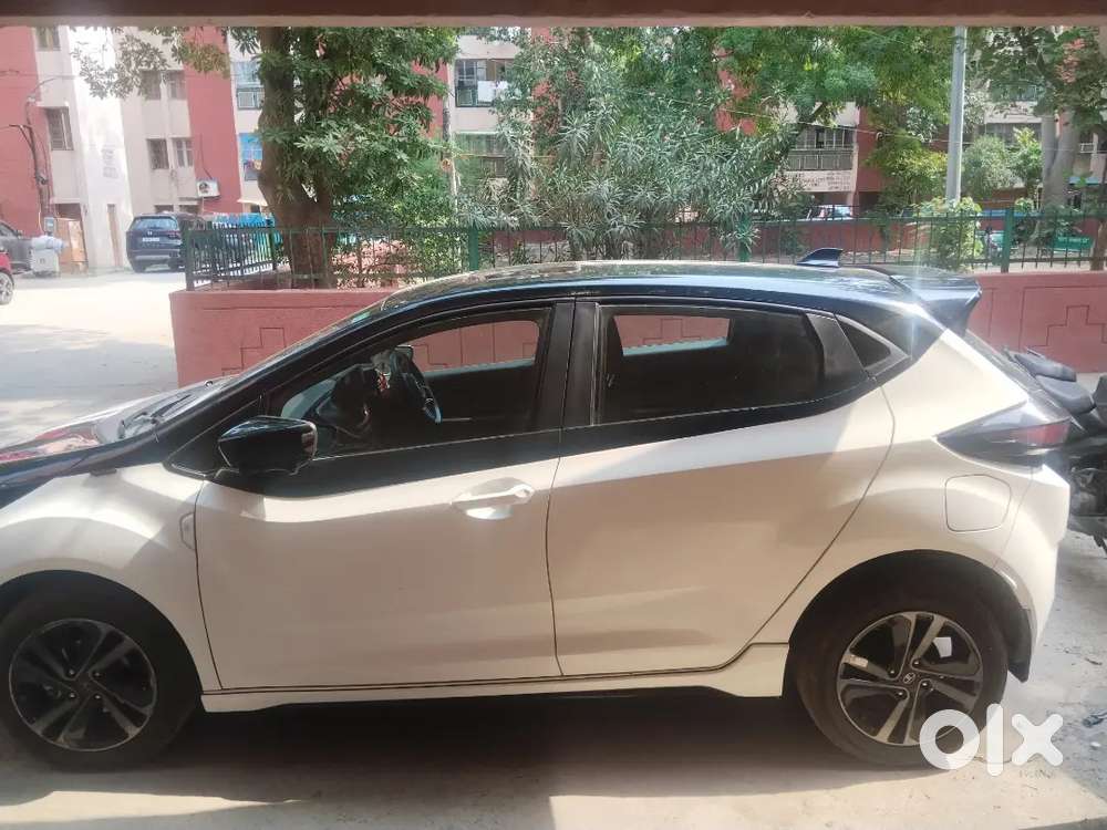 Tata Altroz 2025 Petrol 3000 Km Driven