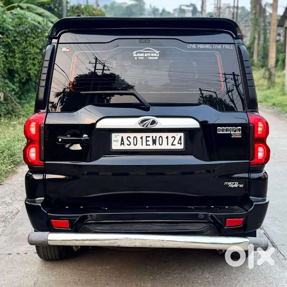 Mahindra Scorpio S11 2021