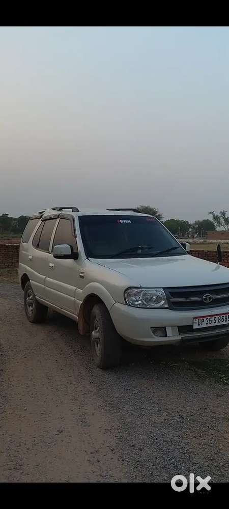 Tata Safari Dicor 2012
