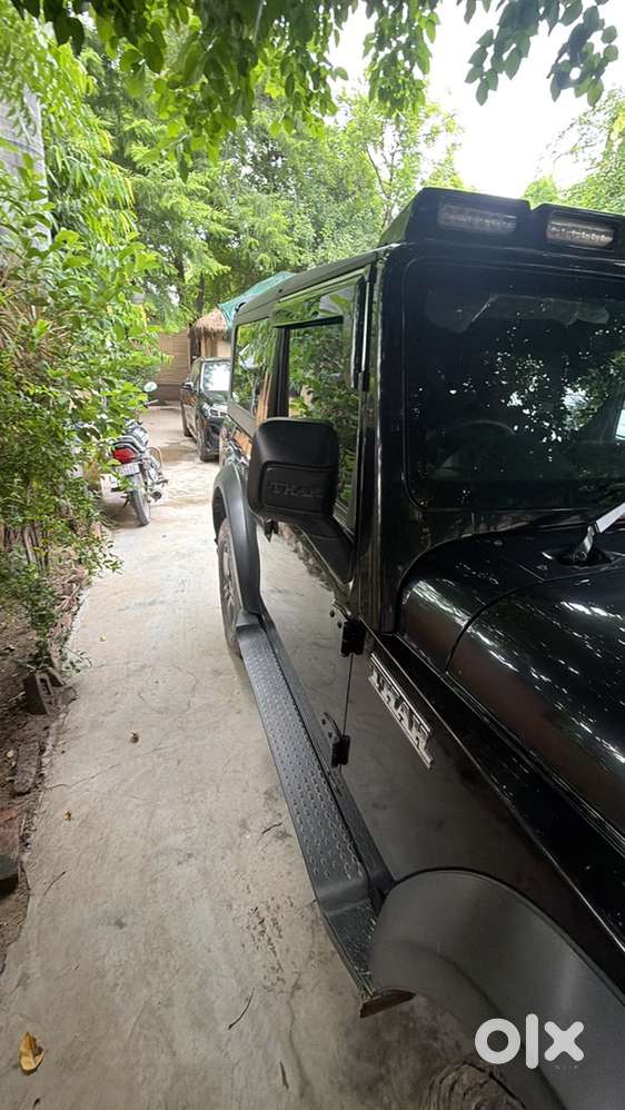 Mahindra Thar Petrol 2024
