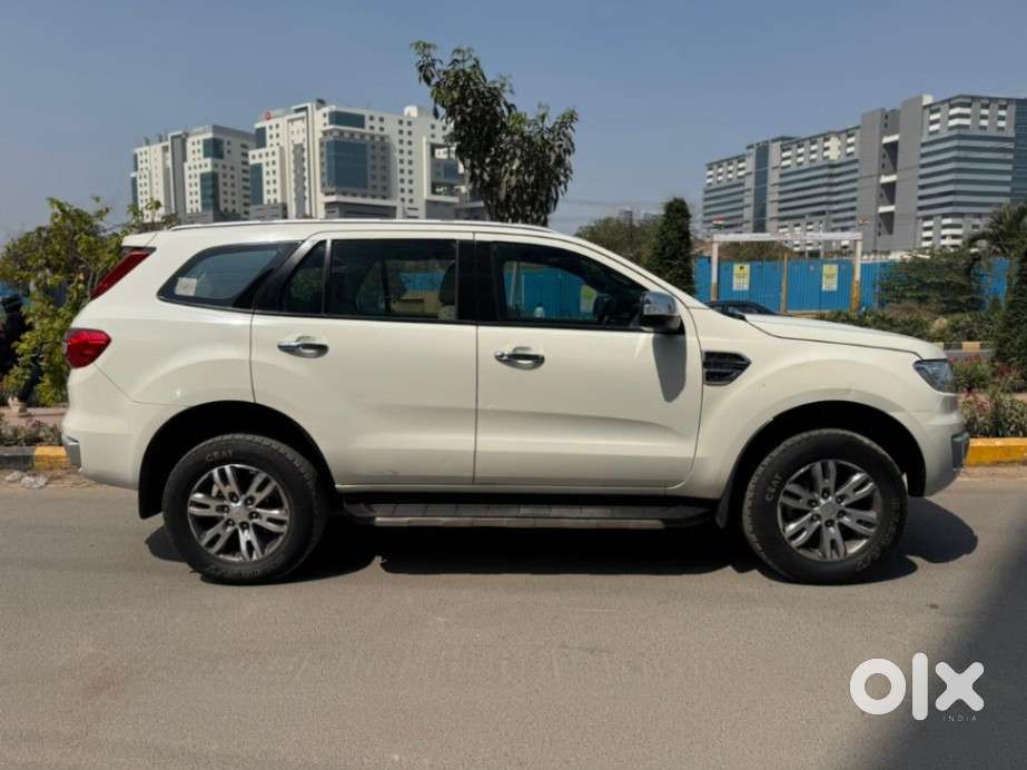 Ford Endeavour 2.2 Titanium At 4x2, 2018, Diesel