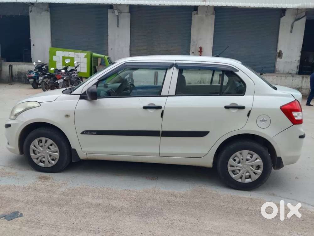 Maruti Suzuki Swift Dzire Vxi, 2022, Petrol
