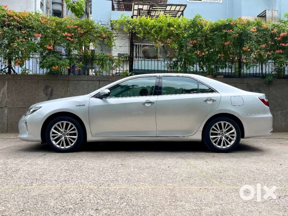 Toyota Camry Hybrid, 2018, Petrol