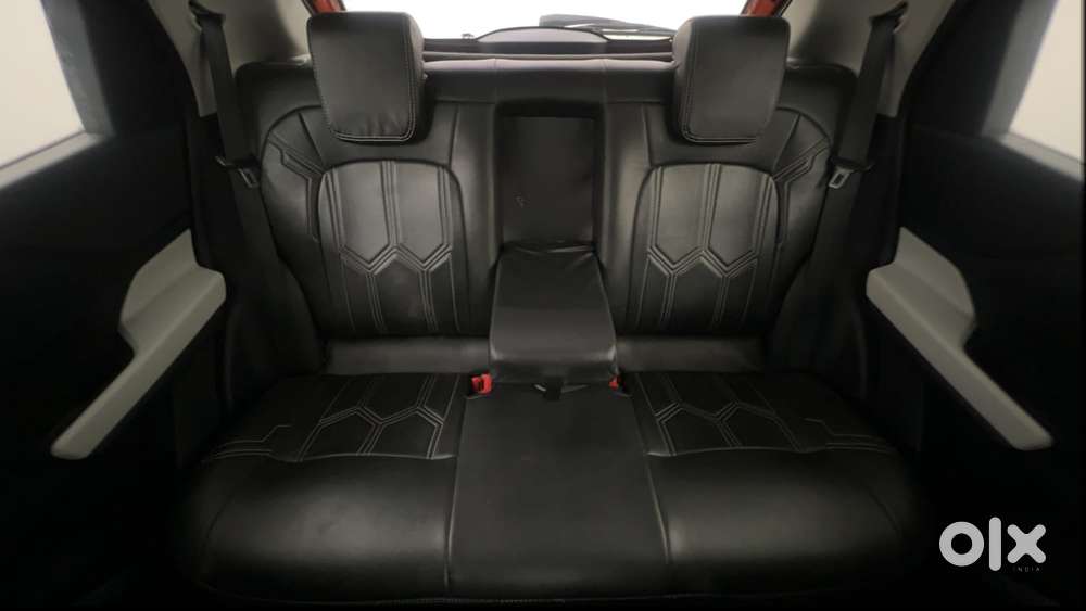 Tata Punch 1.2 Revotron Creative Dual Tone, 2022, Petrol