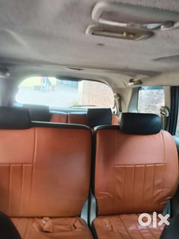 Toyota Innova 2014