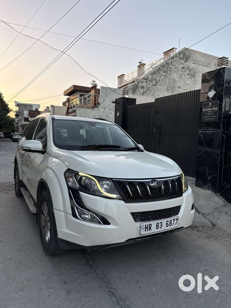 Mahindra Xuv500 2.2 W10 Sportz Edition At, 2016, Diesel