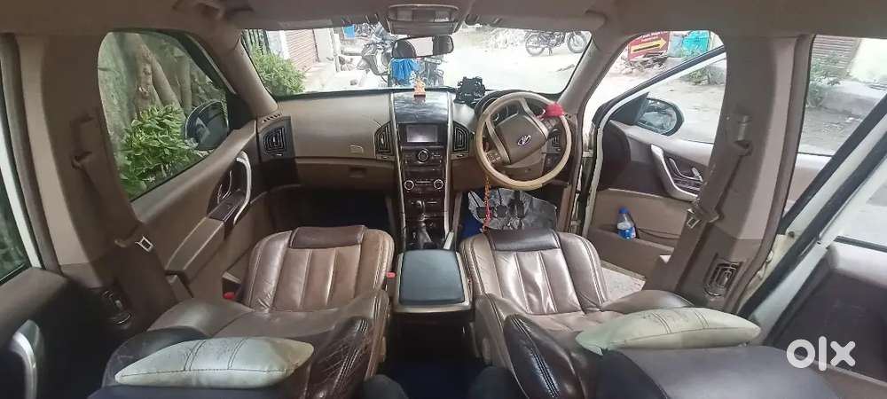 Mahindra Xuv500 2015 Year Model W8 Original Condition