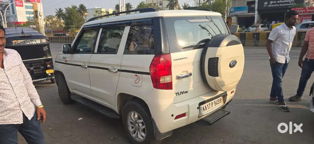Mahindra Tuv 300 2016 Diesel Well Maintained