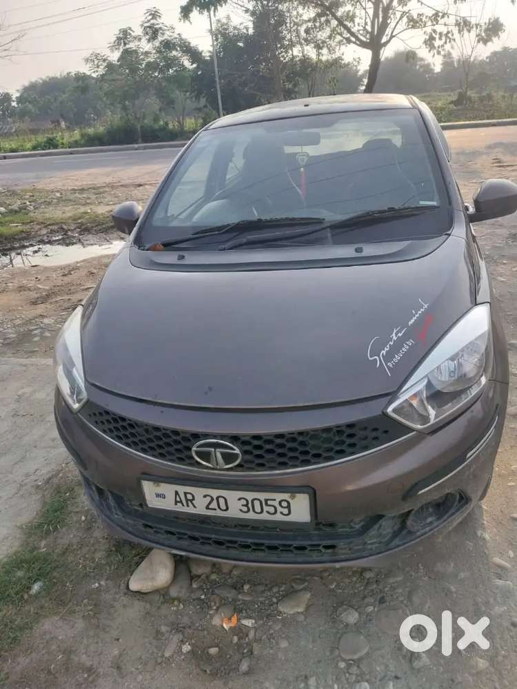 Car Well Maintain New Battery New Insurance New Tyar