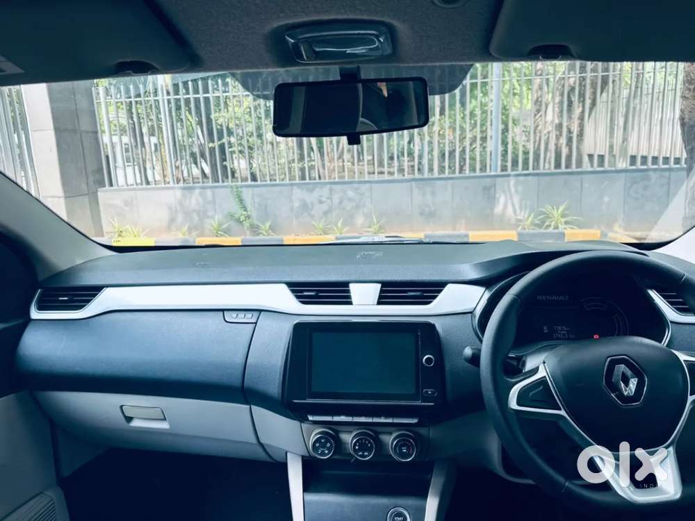 Renault Triber Rxz, 2020, Petrol