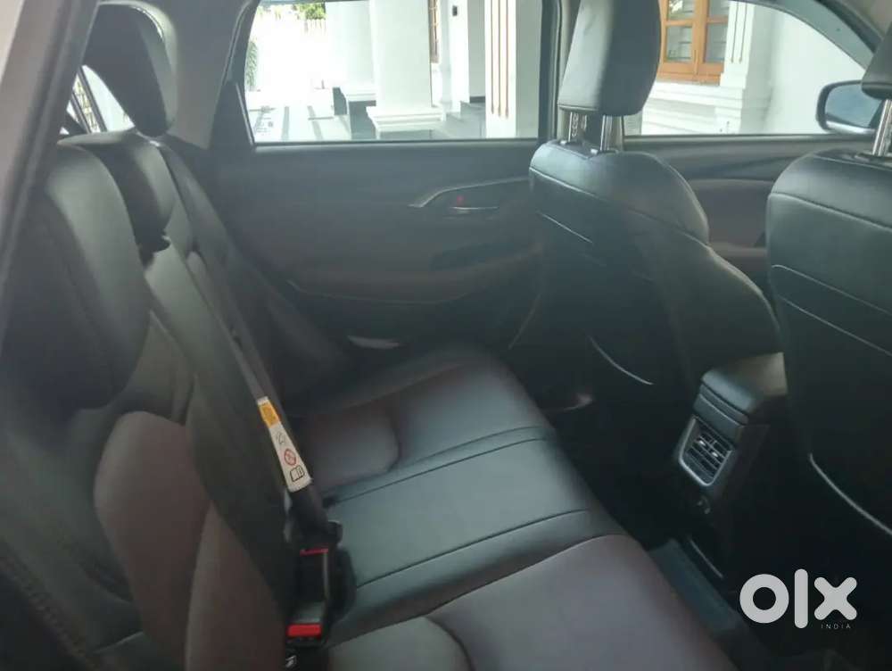 Maruti Suzuki  Grand Vitara Alpha Smart Hybrid 2024