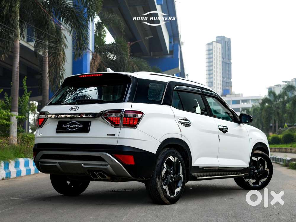 Hyundai Alcazar 2.0 Signature (o) Petrol At 7 Str, 2022, Petrol