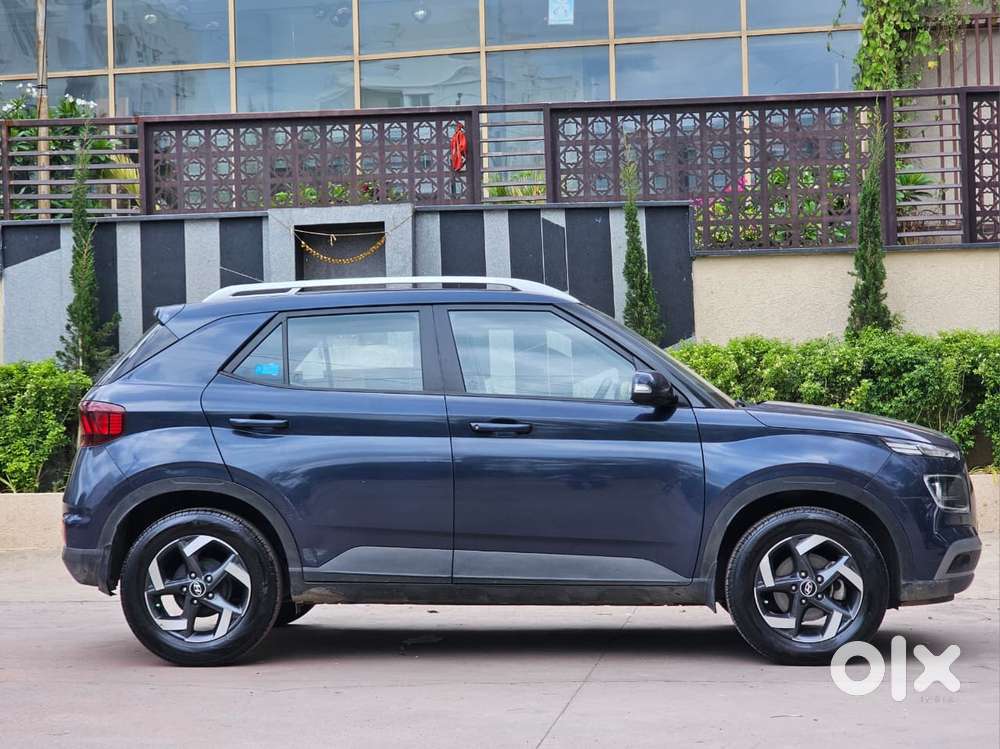 Hyundai Venue 1.0 Sx (o) Turbo Dual Tone, 2019, Petrol